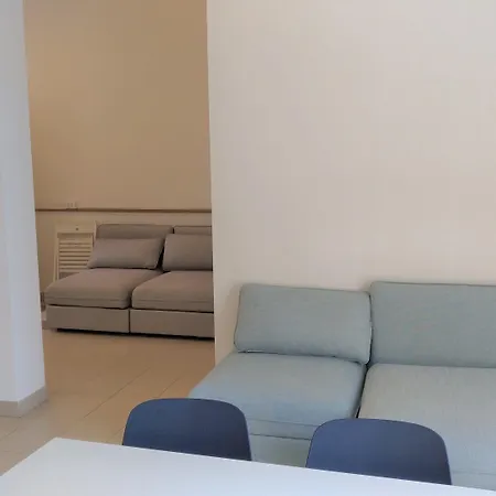 Happy 3* מרינה די פיאטרסנטה